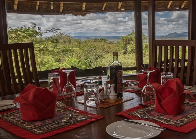 Vistas desde el comedor en Serengeti Simba Lodge