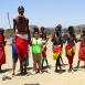 Tradicionales saltos y bailes de la tribu Samburu
